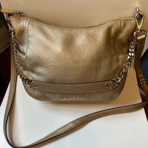 Michael Kors Gold Chandler Medium Metallic Leather handbag - Picture 1 of 11